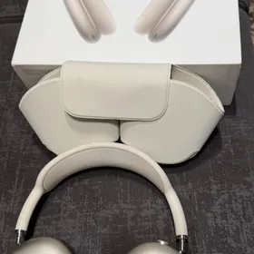 AirPods Max 2024