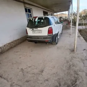 SsangYong Rexton W 2002