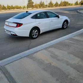 Hyundai Sonata 2021