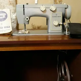 Tikin masyn elektro  Швейн маш