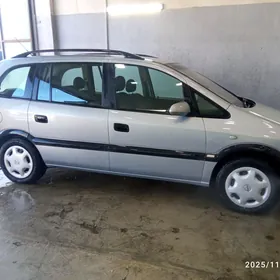 Opel Zafira 2003