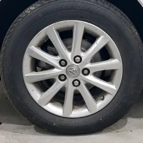 CAMRY 2011 XLE DISKA 16 LYK