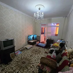 Мир-5 4 Этаж 2 Комнатная 