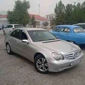 Mercedes-Benz C-Class 2001