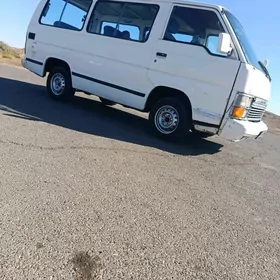 Toyota Hiace 1988