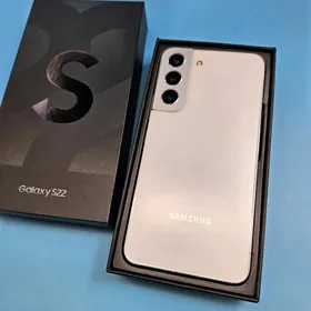 Samsung S22 8/256