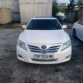 Toyota Camry 2010