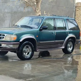 Ford Explorer 1995