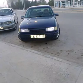 Opel Vectra 1991
