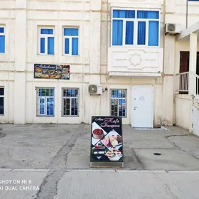 Satlyk podwal eyesinden