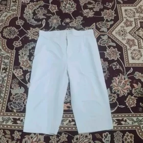 джинсы новые