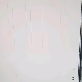 Двери МДФ новые