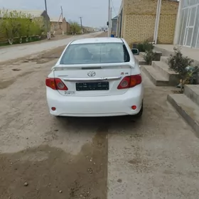 Toyota Corolla 2010