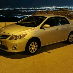 Toyota Corolla 2013