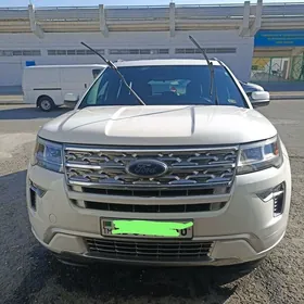 Ford Explorer 2019