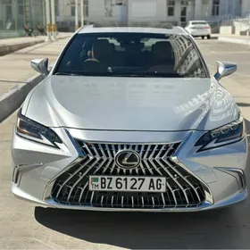 Lexus ES 350 2019