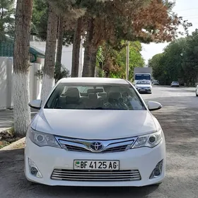 Toyota Camry 2013
