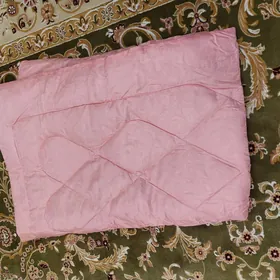 Продаются  Одеяло