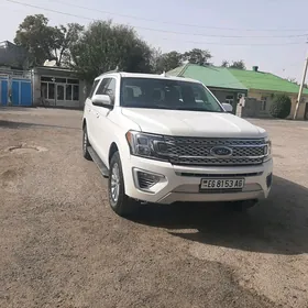 Ford Expedition 2021