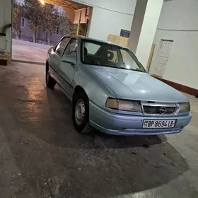 Opel Vectra 1990