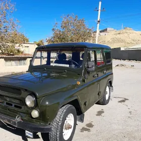 UAZ 469 2003