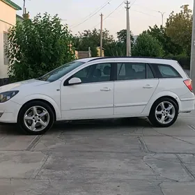 Opel Astra 2005