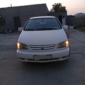 Toyota Sienna 2002