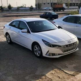 Hyundai Elantra 2021