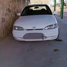 Hyundai Accent 1995