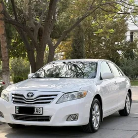 Toyota Camry 2010