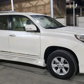 Toyota Land Cruiser Prado 2014