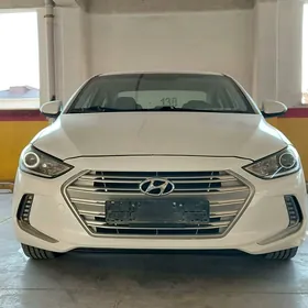 Hyundai Elantra 2018