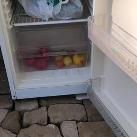 Халаделник LG