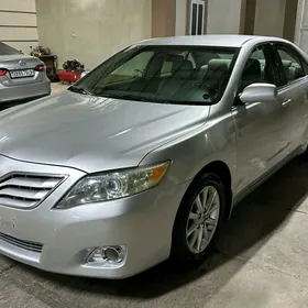 Toyota Camry 2010