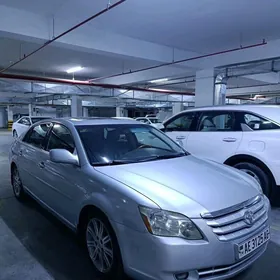 Toyota Avalon 2005