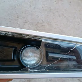 Туманка Volvo