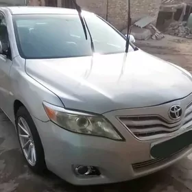 Toyota Camry 2008