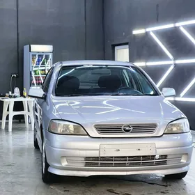 Opel Astra 2003
