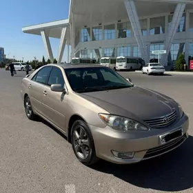 Toyota Camry 2001