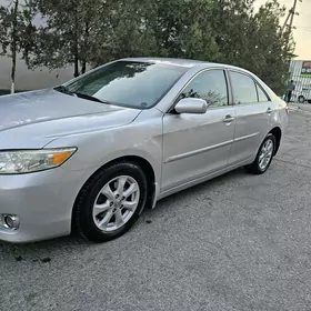Toyota Camry 2011