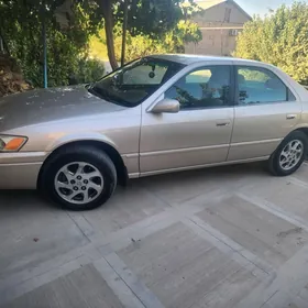 Toyota Camry 1998