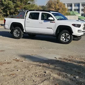 Toyota Tacoma 2021