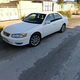 Toyota Camry 2000