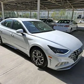 Hyundai Sonata 2020