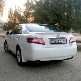 Toyota Camry 2010