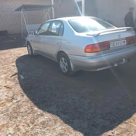 Toyota Carina 1996