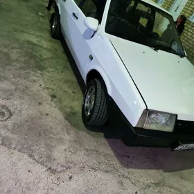 Lada 21099 2000