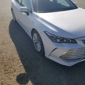 Toyota Avalon 2020