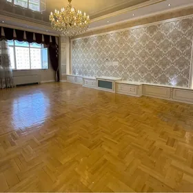 Подвойская 4 ком 9 этаж