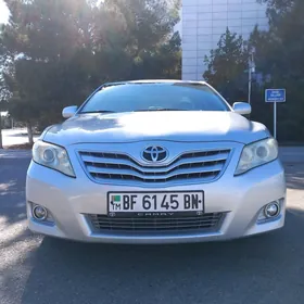 Toyota Camry 2011